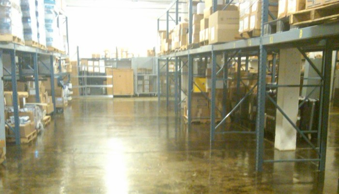 Clean warehouse floor and pallet racking
